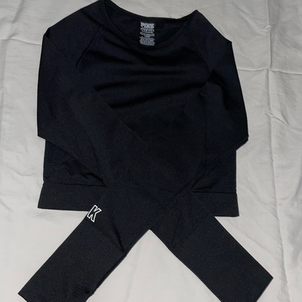 PINK cropped athletic top